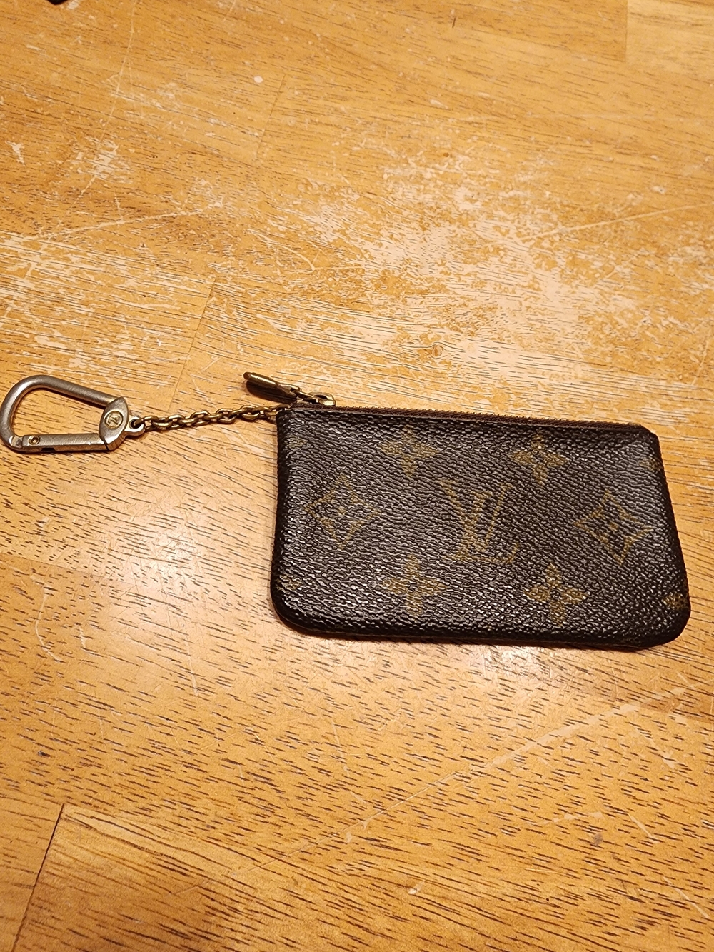 Louis Vuitton Pochette Cles key pouch iconic monogram canvas with gold Hardware